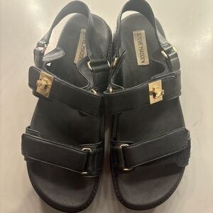 Steve Madden Chunky Black Sandals